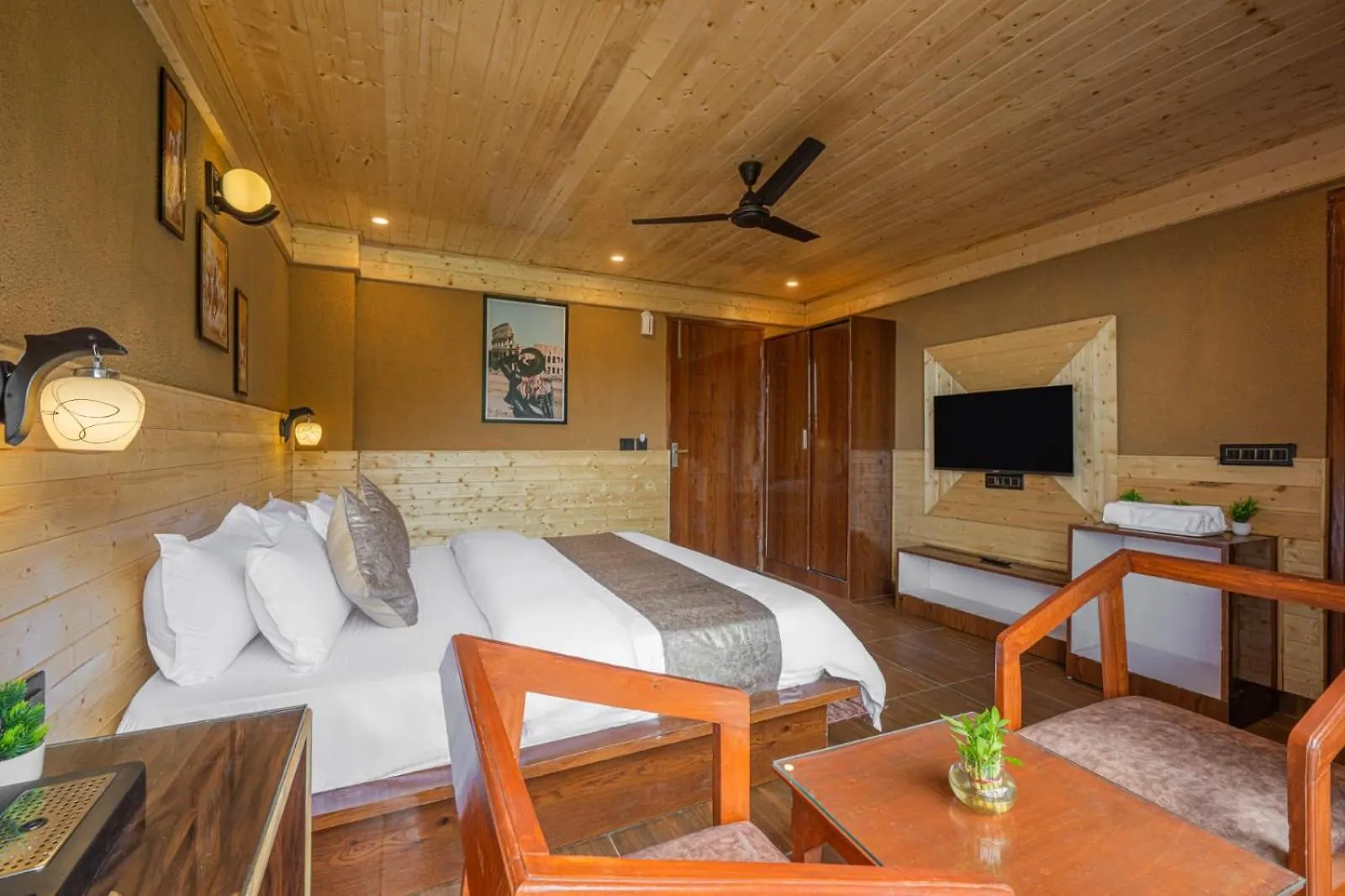 Apartment Charvi Group I 1 Bed Room With Pvt Balcony L Roof Top L Good Hospitality Kufri By Exotic Stays Shimla